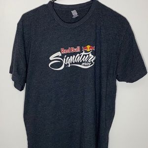 RedBull Signature Series Large T-Shirt soft shirt